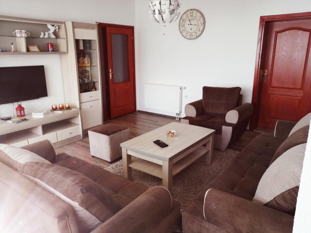 Nemanja Apartment Требине Екстериор снимка