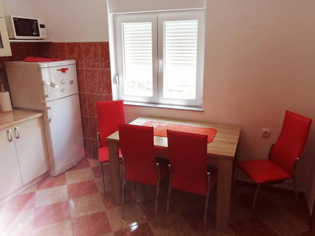 Nemanja Apartment Требине Екстериор снимка