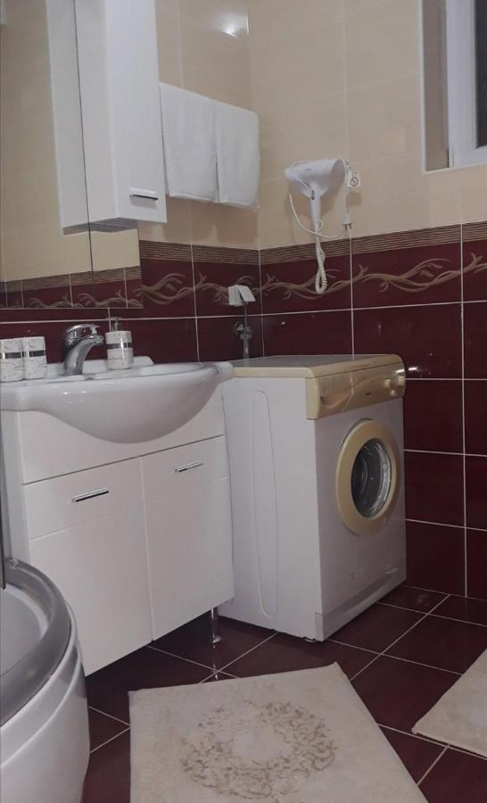 Nemanja Apartment Требине Екстериор снимка